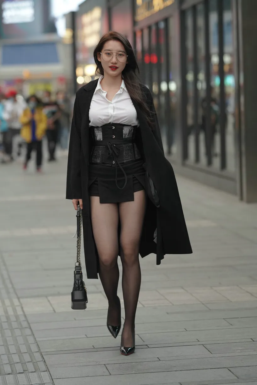 [Mzsock] NO.160 Long legs in black stockings street photography#[105P]-38