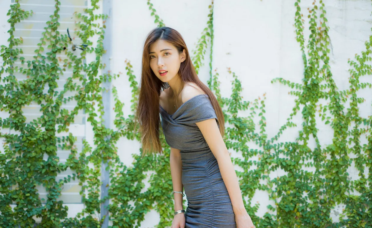 [Mzsock] NO.207 Kim Yun Kyo off-shoulder dress and short skirt with high legs street photography#[54P]-35