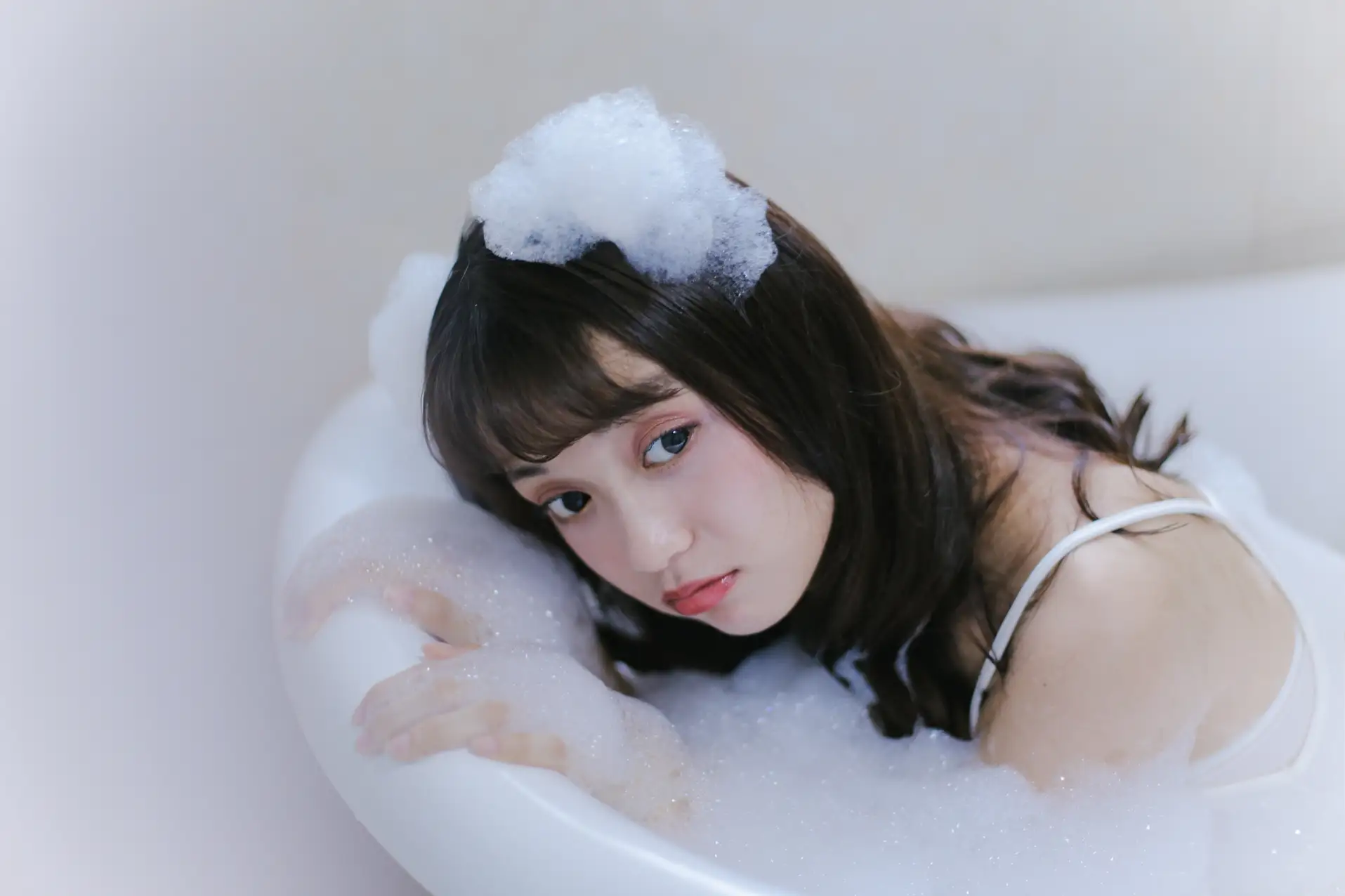 [YITUYU] 2022.08.25 VOL.1788 - Milk Bubble Bath a fish tail#[27P]-23