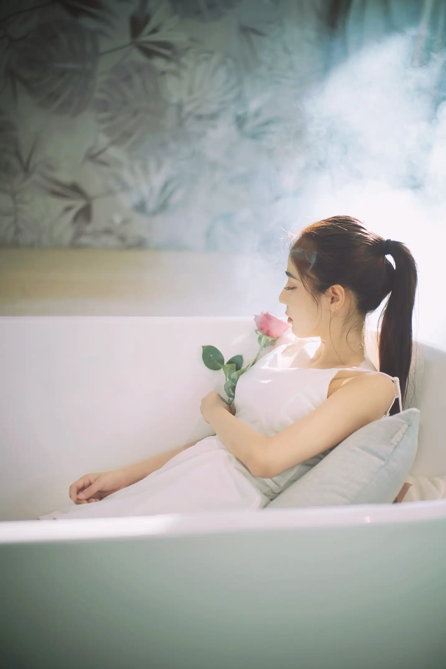 [YITUYU] 2022.09.03 Vol.1858 -Crazy bathtub Egg#[23P]-8