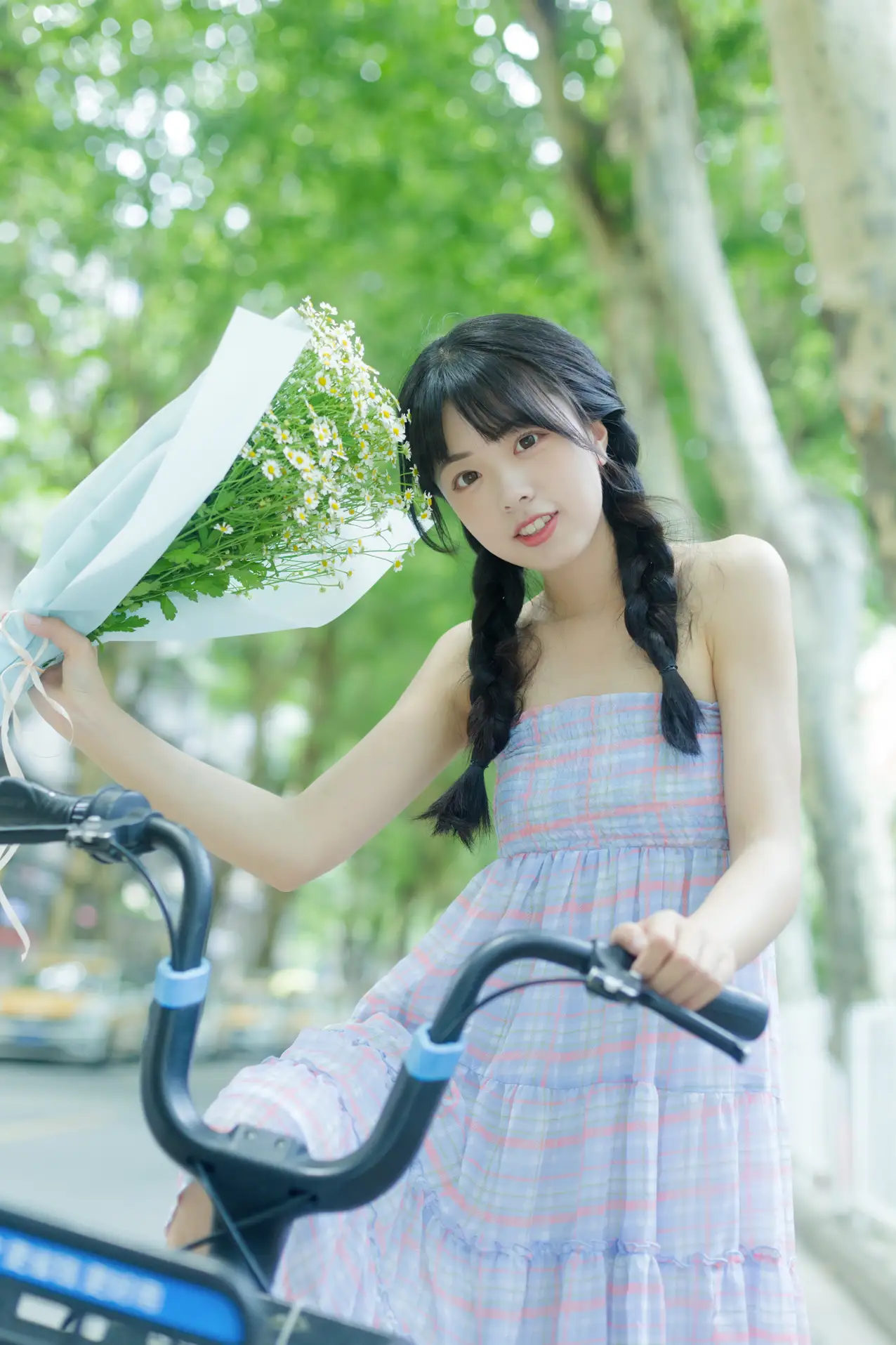 [YITUYU] 2022.08.12 Vol.1688 - Summer is the smell of chamomile Cute bubble#[33P]-8