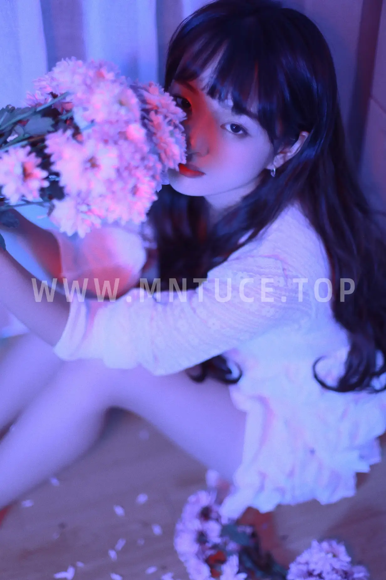 [YITUYU] 2022.06.10 Vol.1135 – Psychedelic Flower Language Cong'er#[21P]-14